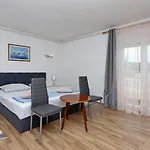 By The Sea - Gonar, Rab - 18650 شقة سوبيتارسكا دراغا