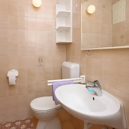 By The Sea - Gonar, Rab - 18650 Apartmán Supetarska Draga
