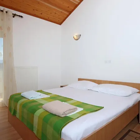 By The Sea - Gonar, Rab - 18650