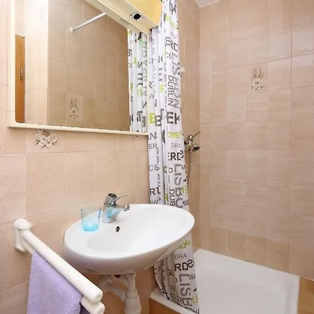 By The Sea - Gonar, Rab - 18650 Apartament