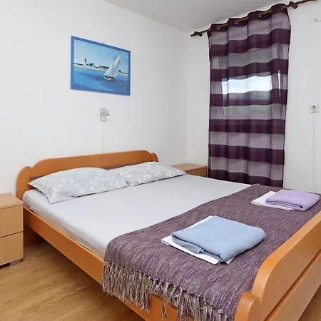 By The Sea - Gonar, Rab - 18650 Apartament *